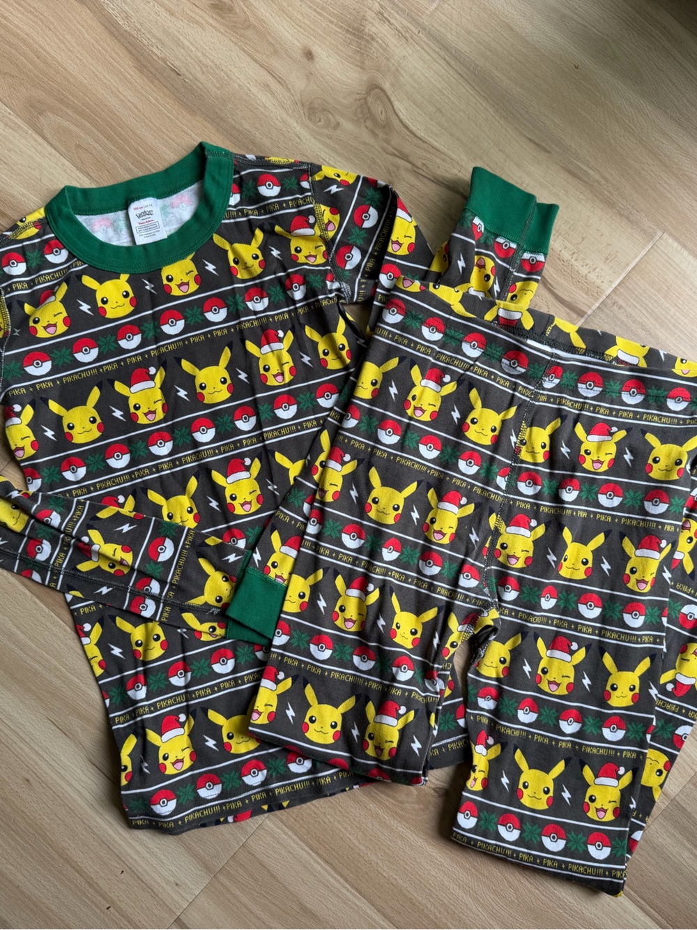 Hannah Andersson Kids Pikachu Christmas pajamas